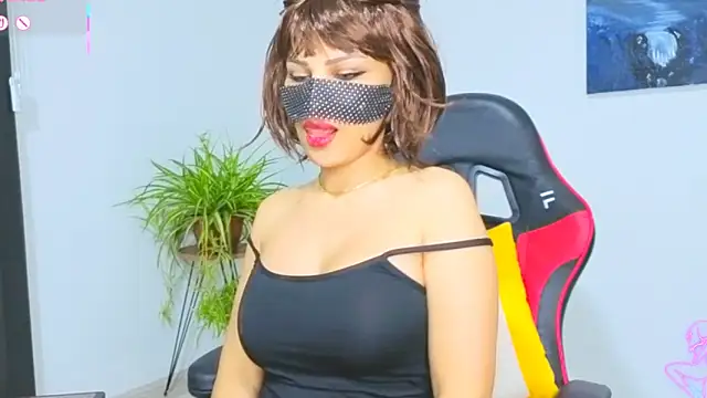 Turkish-Latina webcam