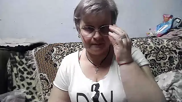 Eleanor_Katie webcam