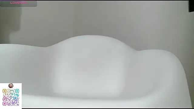 Betsy_Thonson webcam