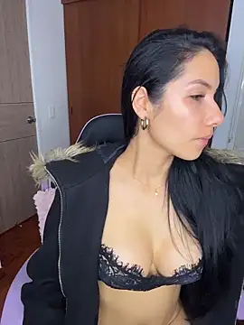 ArianaReynoldss webcam