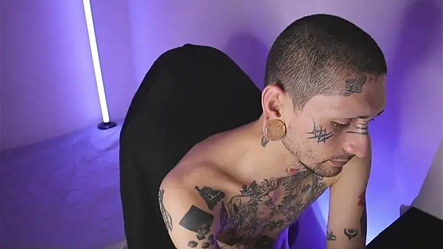 TokyoHatsumoto webcam