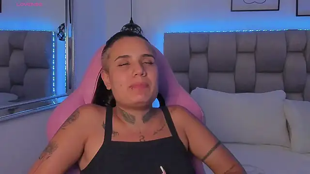 Susan-Sweet-7 webcam