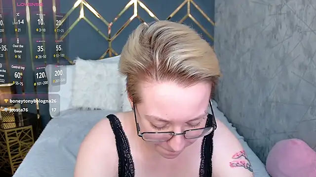 AlexandraGreen webcam