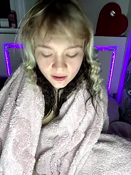 Cutiepiespanks webcam