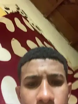 mario_diazhot webcam