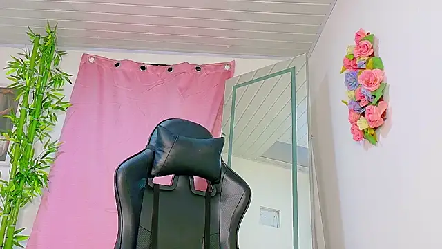 scarlet-jonesx webcam