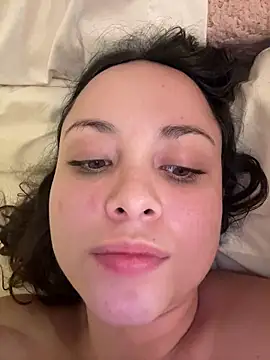 Webcam Model (Megan_Rodrigo) is live