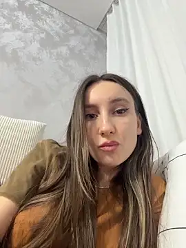 viviandaimond1 - Viviandaimond1's free webcam - UK Sex Cams