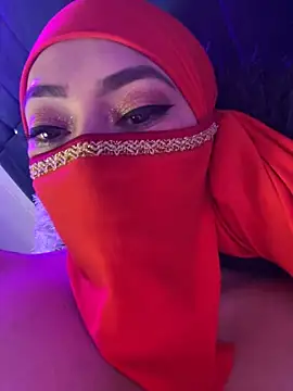 Aisha_Malek from StripChat is Freechat