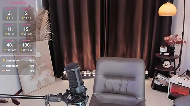 美女Anonymo68在线直播