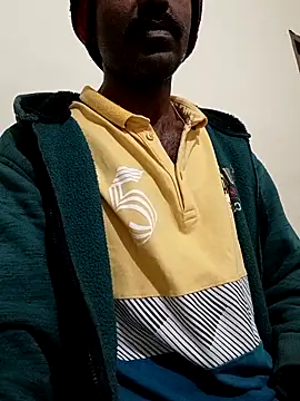 Chocolate_stud10 webcam