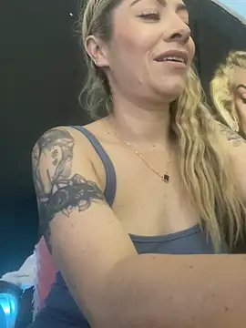 viktoria_davis_ webcam