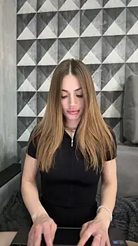 Elizabeth_Tay webcam