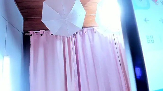 michell_sweetiee webcam