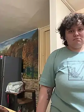 RavenEllieUniverse webcam