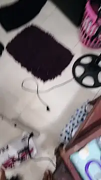 MelanyAndChris webcam