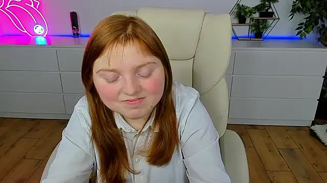 kattyrose8 - KattyRose8's free webcam - UK Sex Cams