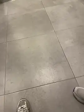 lizzy_luminair webcam