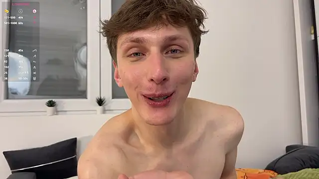 imadri (M twink) - Doggy style on the bed