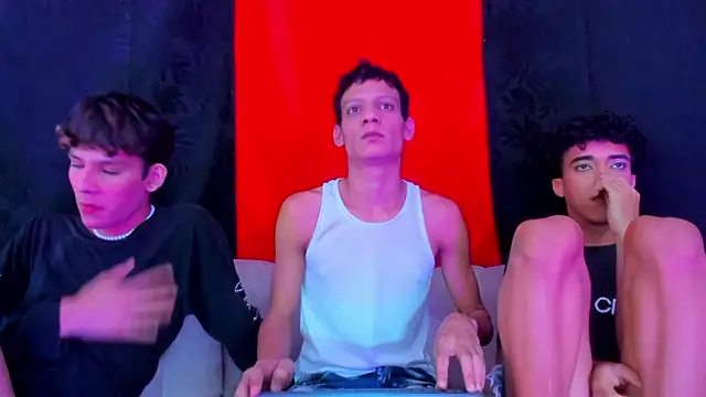 Pleasure_boys_hot webcam