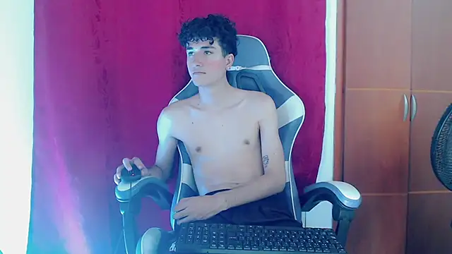 Johnny_cagee_ webcam