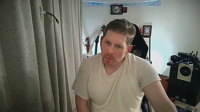 God_Of_ThundeRR webcam