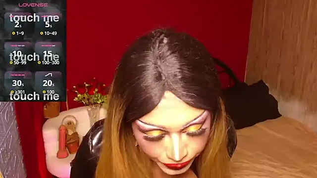 YourRealMistressMeduza webcam