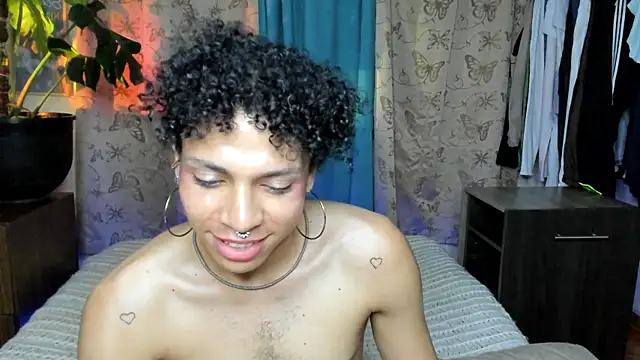 Angel_White25 webcam