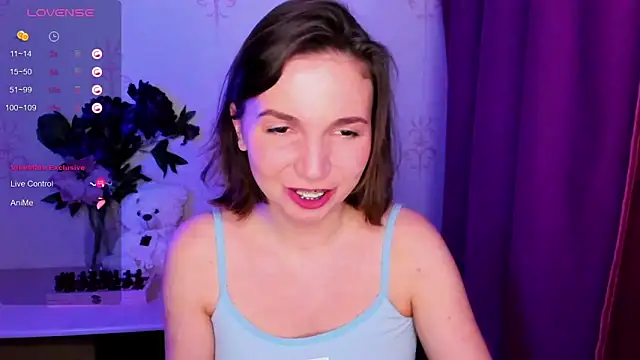 KindHazelHere_ webcam