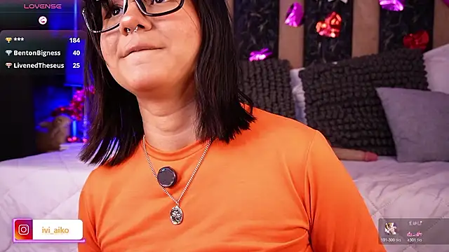 Ivi_Aiko webcam