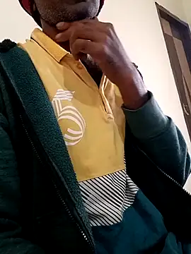 Chocolate_stud10 webcam