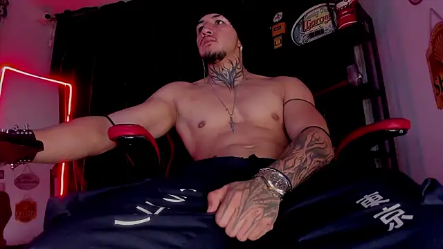 the_beast_master_ webcam