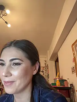 DahliaVonLure webcam