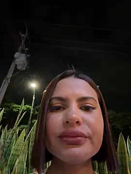 Irina_Velvett webcam