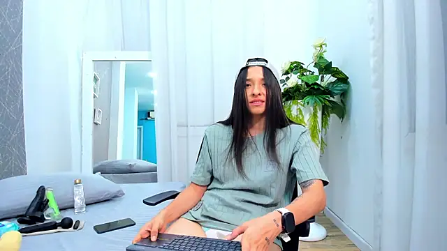 ViictoriiaSaenz webcam