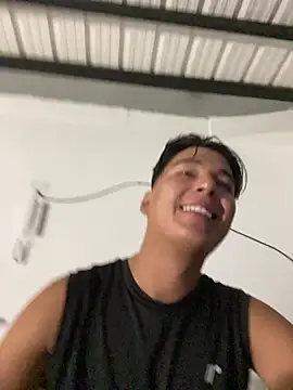 SneyderHotSports webcam