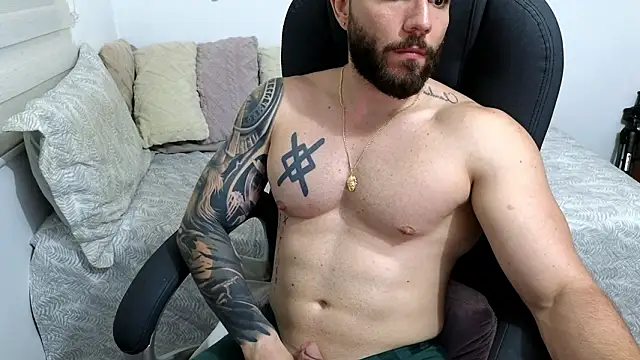 Isaac_Carter webcam