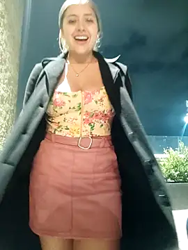 alana_69 - Alana_69's free webcam - UK Sex Cams