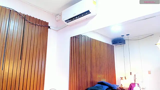 SilvanaCapelli webcam