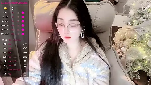 Monica-666888- webcam