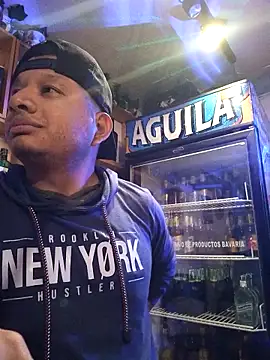 themorenofit08 webcam