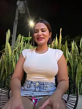 Irina_Velvett webcam