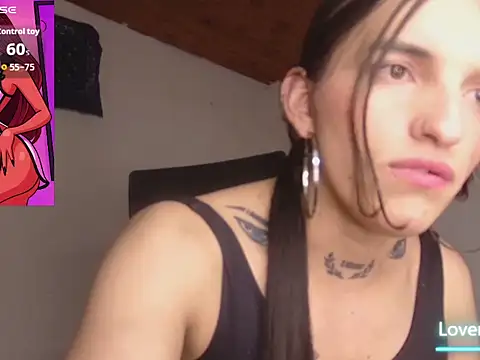 Scarlett_crastrawberry webcam