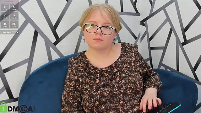 Lauraaa_Smith webcam