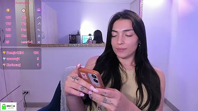 EricaVanderhill webcam