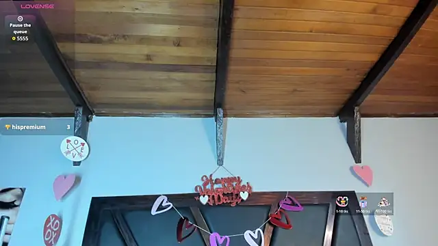 EmiliWilliams webcam