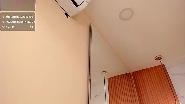 julieta_rosee webcam