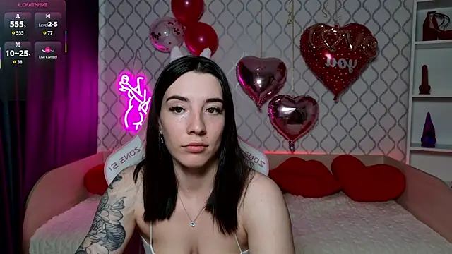 Curious_Lily webcam