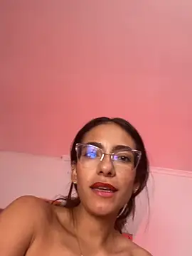 elegant__rouse webcam