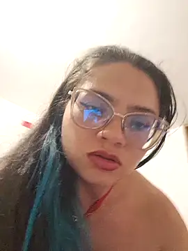 hanna_fox28 - Hanna_Fox28's free webcam - UK Sex Cams